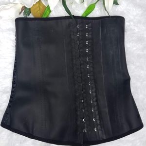 ANN CHERY CORSET